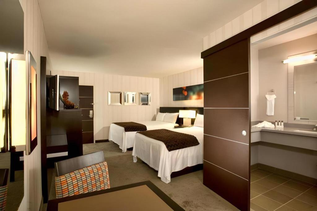לאס וגאס Gold Coast Hotel And Casino מראה חיצוני תמונה
