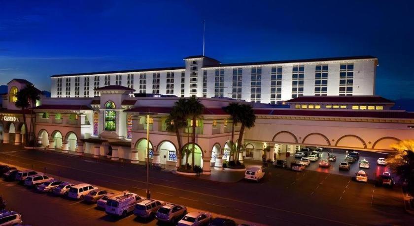 לאס וגאס Gold Coast Hotel And Casino מראה חיצוני תמונה